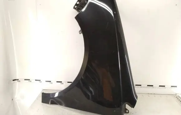 Volkswagen Polo IV 9N3 Fender 6Q0821105E