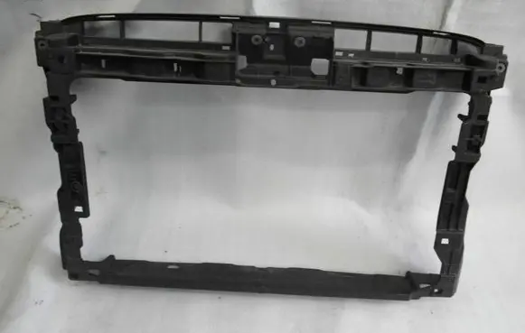 Volkswagen PASSAT B8 Radiator support slam panel 3G0805588AD