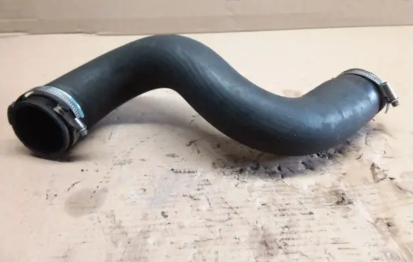 Peugeot 508 Intercooler hose/pipe