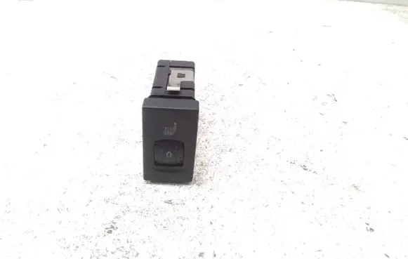 Volkswagen PASSAT B5 Seat heating switch 3B0963564