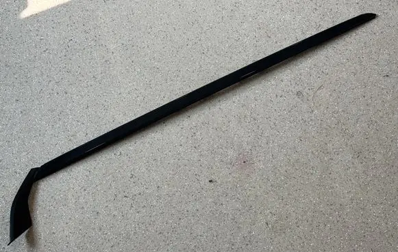 Hyundai Ioniq 5 Front door glass trim molding 