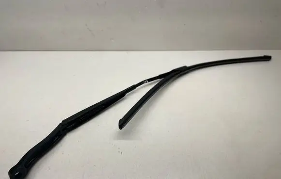 Audi Q7 4M Front wiper blade arm 4M1955407
