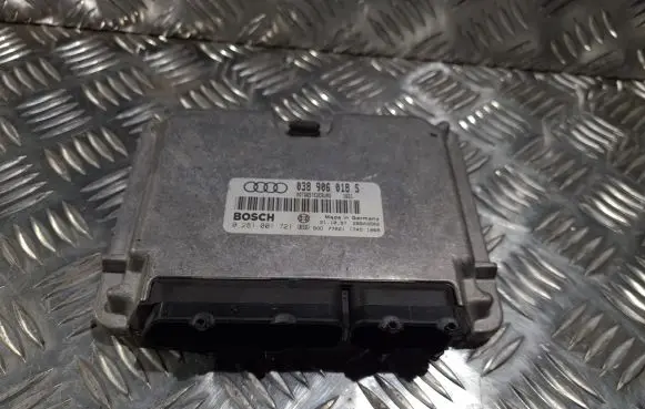 Audi A4 S4 B5 8D Engine control unit/module 0281001721 038906018S