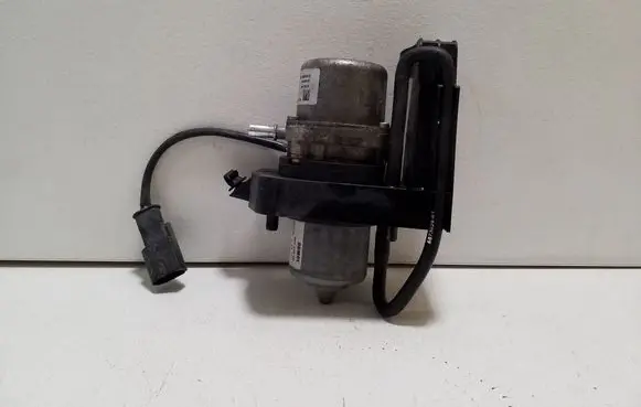 BMW 3 G20 G21 Vacuum pump 34336880628 6880628