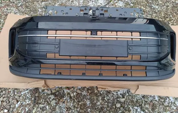 Volkswagen Tiguan Front bumper 571