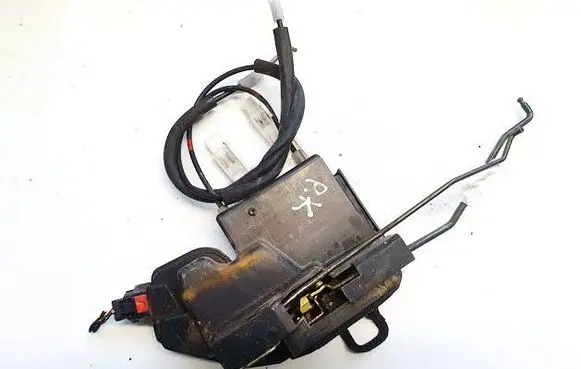 Hyundai Santa Fe Front door lock 