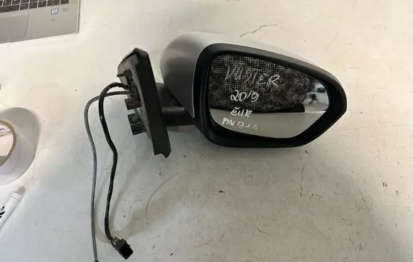 Dacia Duster II Front door electric wing mirror 