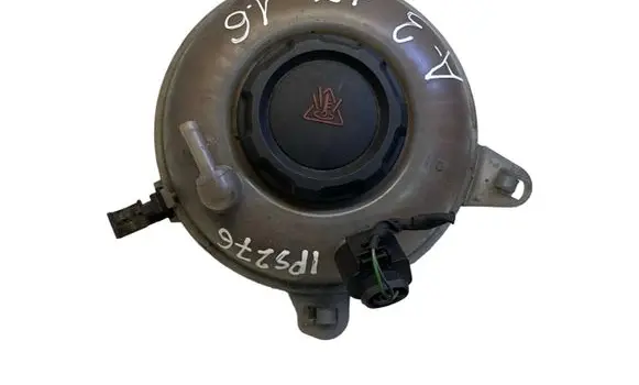 Audi A3 S3 8V Coolant expansion tank/reservoir 5Q0121407G