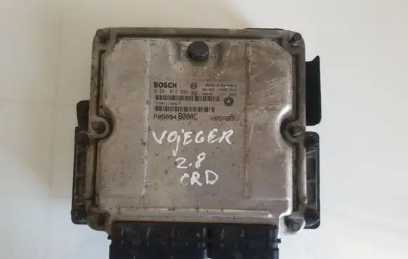Chrysler Voyager Engine control unit/module 0281012999