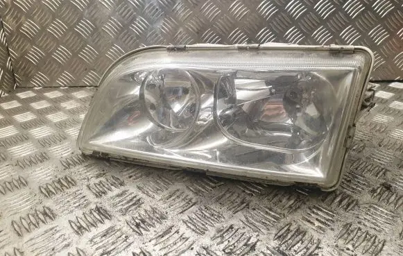 Volvo S40, V40 Headlight/headlamp 30899682 1AG00786133 04631140