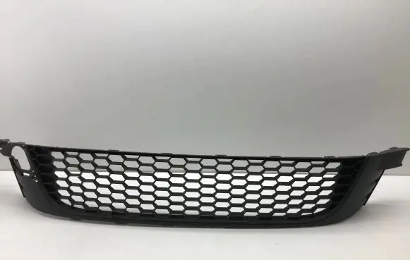 Volkswagen Scirocco Front bumper lower grill 1K8853677