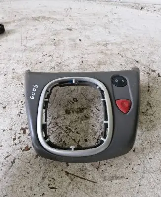 Renault Scenic II - Grand scenic II Hazard light switch 88040001 88040002