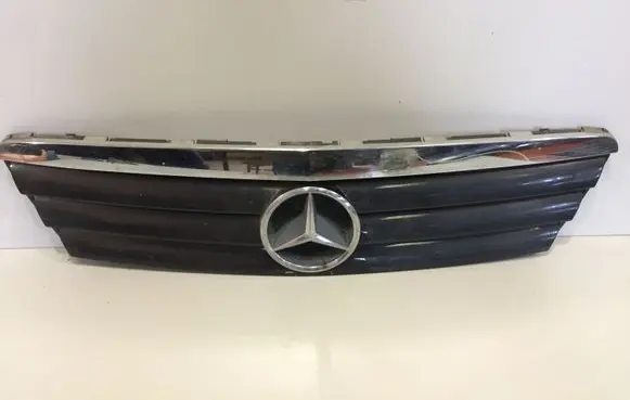 Mercedes-Benz A W168 Front grill A1688800083