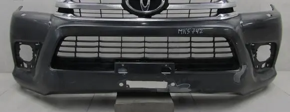 Toyota Hilux (AN120, AN130) Front bumper 531120K280