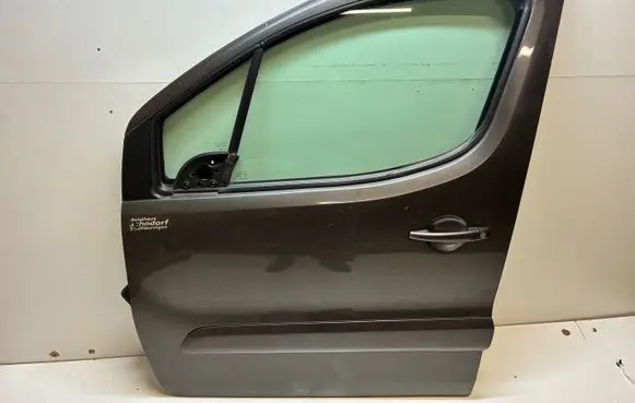 Peugeot Partner Front door 
