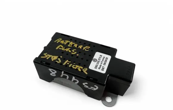 Volkswagen Golf V Other control units/modules 5M0035570B