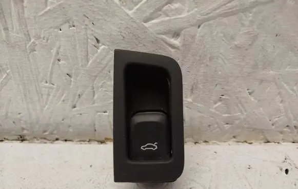 Audi A6 C7 Tailgate opening switch 4G2959830