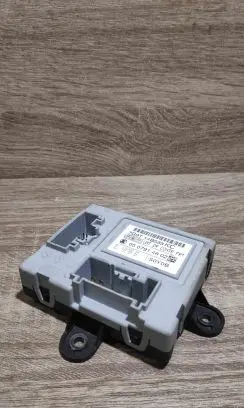 Volvo V70 Door control unit/module 7g9t14b533kc 0507914602