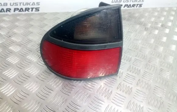 Renault Laguna I Rear/tail lights 7700820052 92016