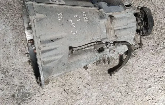 Mercedes-Benz C W203 Manual 5 speed gearbox 2032609700 624