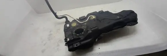 Volkswagen Golf Sportsvan Fuel tank 5Q0201085F