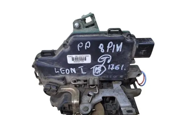 Seat Leon (1M) Front door lock 3B1837016AD