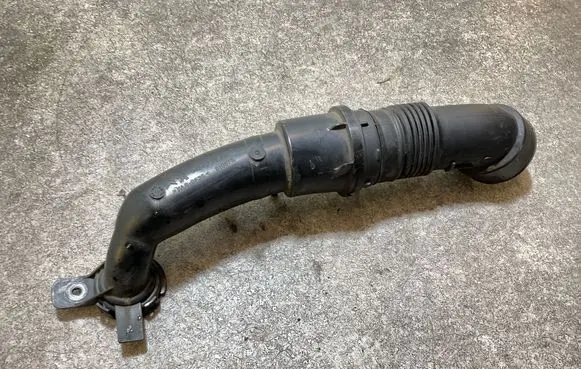 Opel Grandland X Air intake hose/pipe 9824569380 81067R