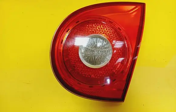 Volkswagen Golf V Tailgate rear/tail lights 1K6945094J