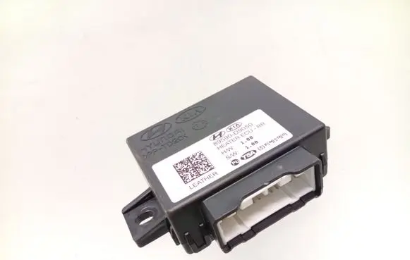 KIA Sportage Seat control module 89590D9050