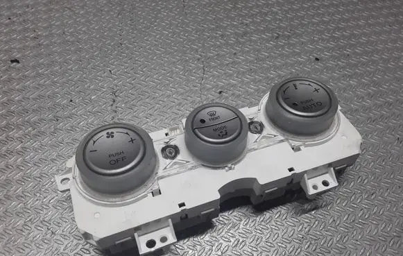 Mazda 6 Climate control unit QB28 E2D