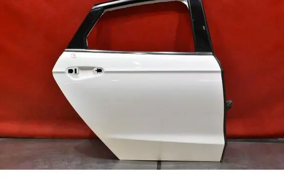 Ford Mondeo MK I Rear door 