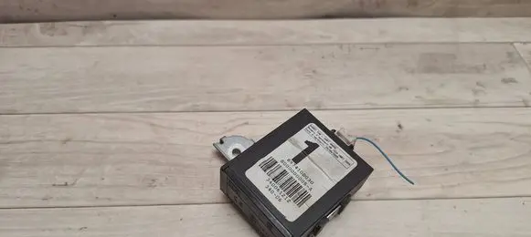 Toyota Yaris Door control unit/module 897410D030 340061212 S000000005A