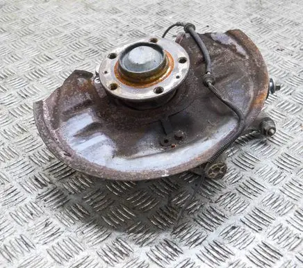 Citroen C6 Rear wheel hub