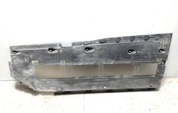 Audi A4 S4 B7 8E 8H Side bottom protection 8e0825208d