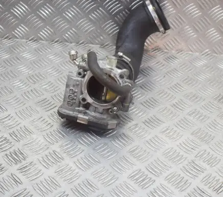 Opel Zafira C Throttle valve 13254590 55561495