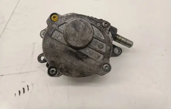 Mercedes-Benz R W251 Vacuum pump A6422300165