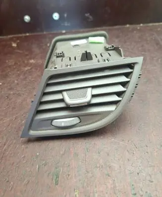 Opel Zafira C Dash center air vent grill 13432404 364719583