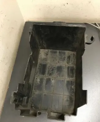 Mazda 3 II Battery box tray CC3056040