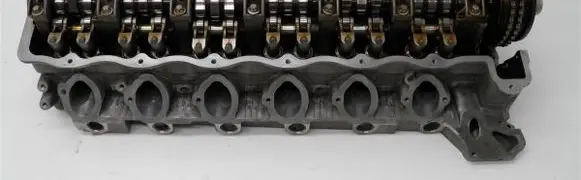 Mercedes-Benz S W221 Engine head 