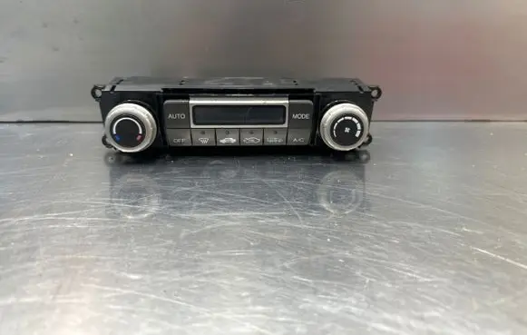 Honda Civic Climate control unit Snd644nh6081508y