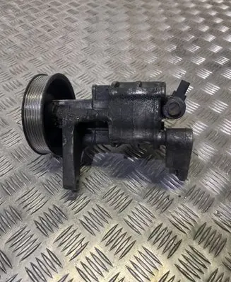BMW 7 F01 F02 F03 F04 Power steering pump 679649103 LH2115343