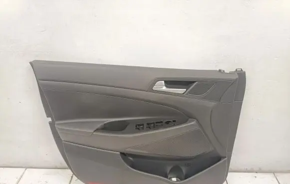 Hyundai Tucson TL Front door card panel trim 82351D7000