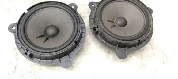 Renault Megane IV Front door speaker 281569368R A4538270200 H015229M