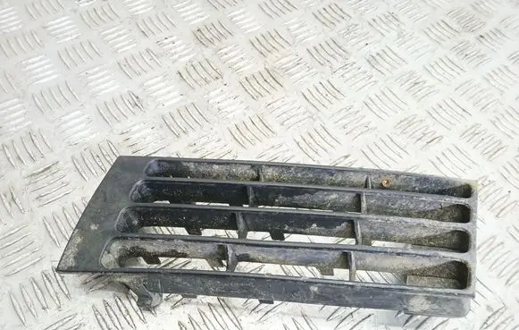 Audi A4 S4 B5 8D Front bumper lower grill 8D0807345A