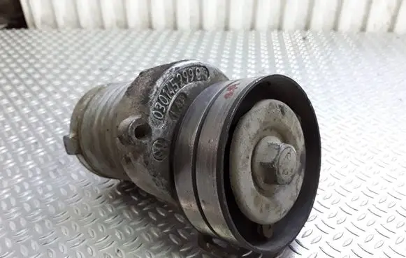 Skoda Octavia Mk1 (1U) Generator/alternator belt tensioner 030145299C