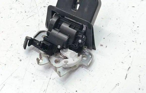 Audi Q5 SQ5 Tailgate/trunk/boot lock/catch/latch 8R0827505
