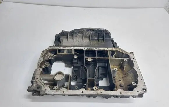 Audi A4 S4 B8 8K Oil sump 06E103603P