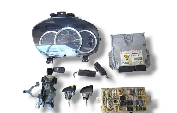 Engine ECU kit and lock set