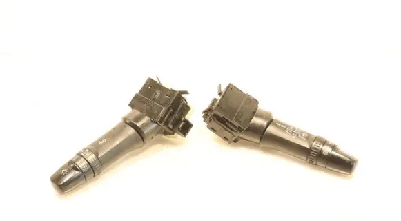 Mitsubishi Lancer X Light switch