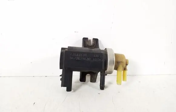 Volvo V40 Turbo solenoid valve 9672875080